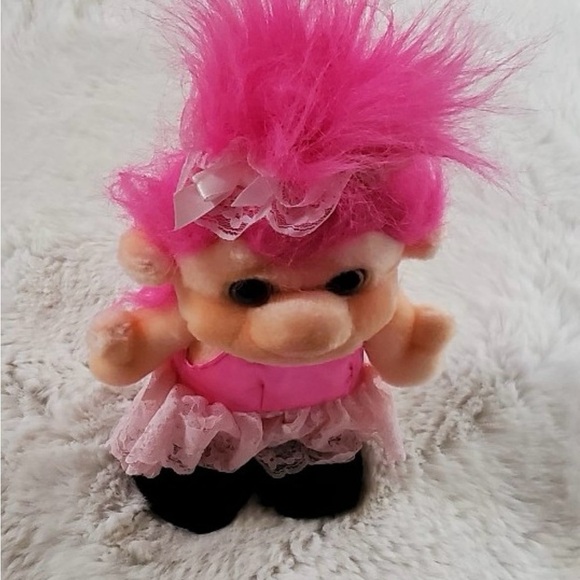 Trolio Trolls 1999 Vintage Plush Toy Pink Troll with Lace Dress Hot Pink hair - Picture 3 of 4